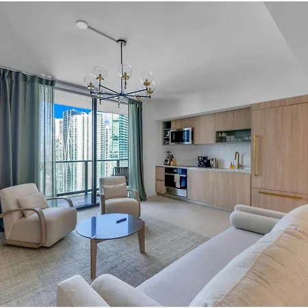 Modern Dtw Miami Escape With Water Views Apartment